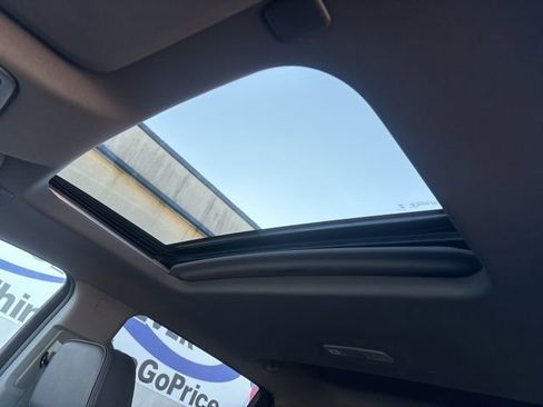 Used 2024 GMC Sierra 2500 Denali w/ Denali Reserve Package image 19