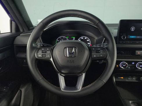 Used 2025 Honda CR-V Sport image 22