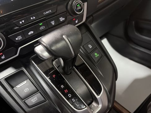Used 2021 Honda CR-V Touring image 25