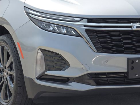 Used 2023 Chevrolet Equinox RS w/ RS Leather Package FWD image 7