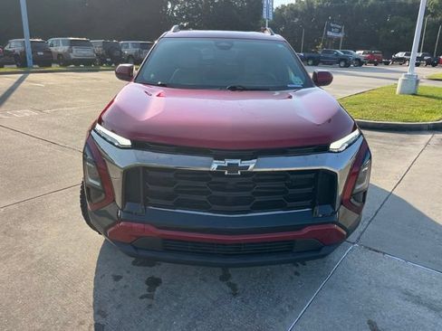 Used 2025 Chevrolet Equinox ACTIV w/ Convenience Package III FWD image 12