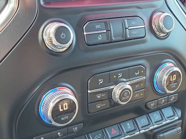 Used 2019 GMC Sierra 1500 AT4 w/ AT4 Premium Package AWD/4WD image 22
