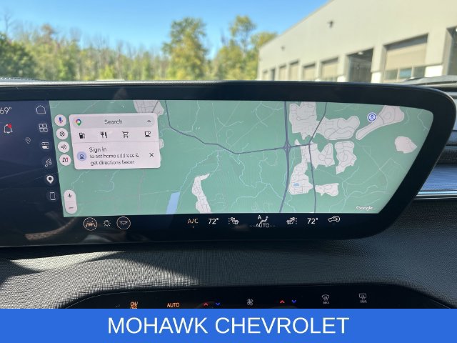 Used 2025 Buick Enclave Sport Touring w/ Power Package AWD/4WD image 14