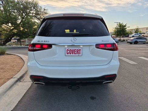 Used 2026 Mercedes-Benz GLS 580 4MATIC image 8