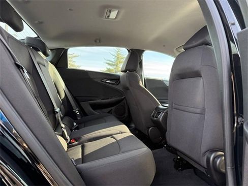 Used 2023 Chevrolet Malibu LT image 10
