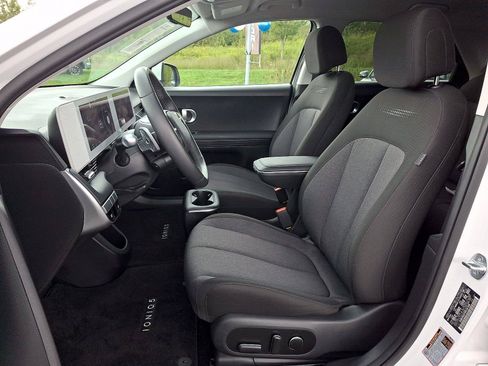 Used 2024 Hyundai Ioniq 5 SEL AWD/4WD image 14