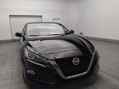 Used 2021 Nissan Altima 2.0 SR FWD image 14