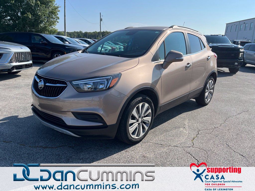 Used 2019 Buick Encore Preferred FWD image 1
