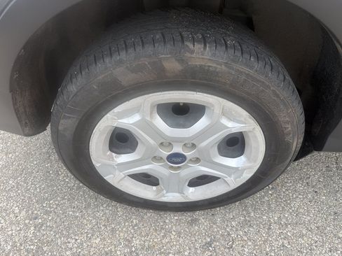 Used 2018 Ford Escape S FWD image 8