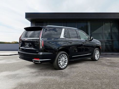 Certified 2024 Cadillac Escalade Premium Luxury w/ LPO, Floor Liner Package AWD/4WD image 5