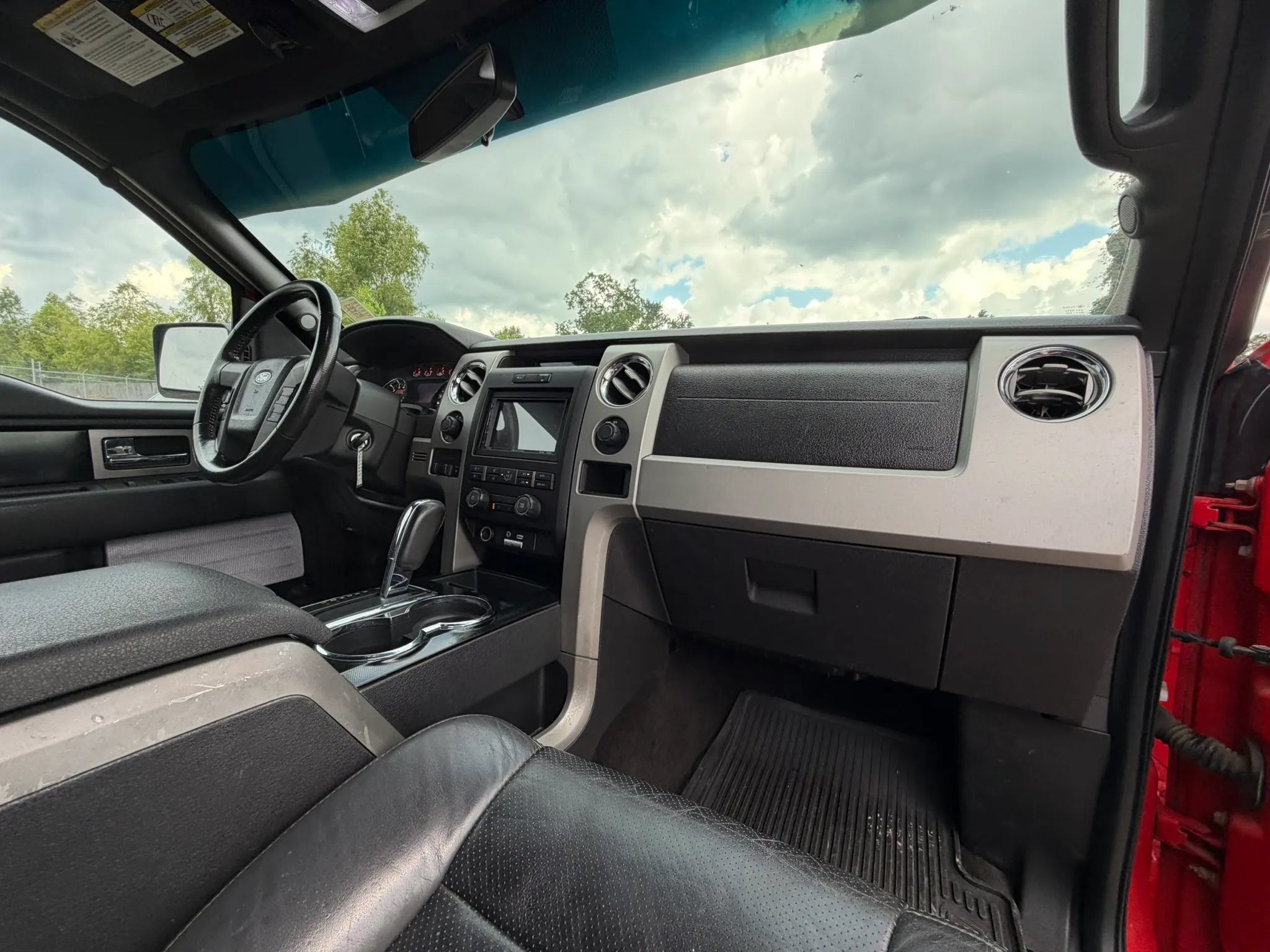 Used 2012 Ford F150 FX4 w/ FX Luxury Pkg AWD/4WD image 22