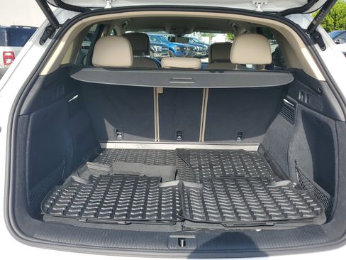 Used 2021 Audi Q5 Premium w/ Convenience Package image 15