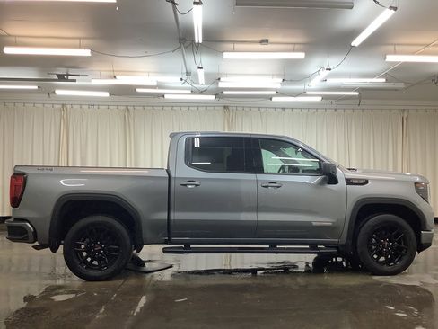 New 2026 GMC Sierra 1500 Elevation w/ Preferred Package image 5