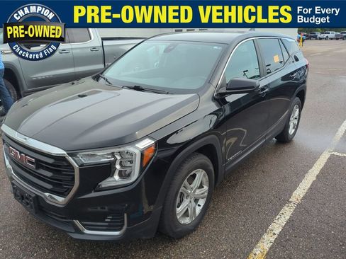 Used 2024 GMC Terrain SLE FWD image 1