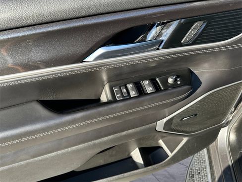 Used 2022 Jeep Wagoneer Series I image 23