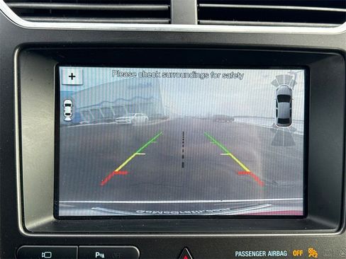 Used 2017 Ford Explorer Sport image 32