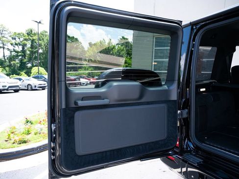 Used 2025 Mercedes-Benz G 580 w/ EQ Technology image 43