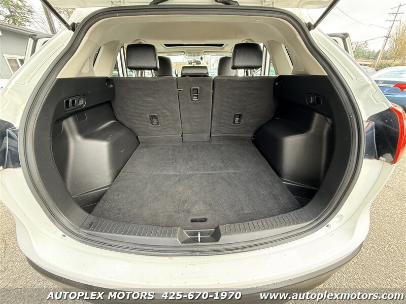Used 2012 Land Rover Range Rover Evoque Pure Premium AWD/4WD image 25