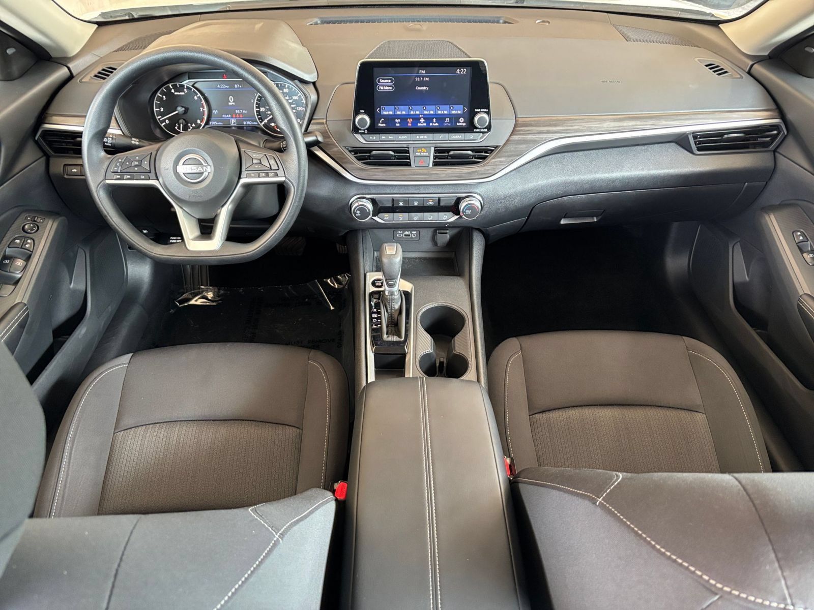 Used 2026 Nissan Altima 2.5 SV FWD image 32
