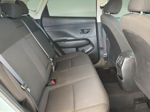 Used 2024 Hyundai Kona SEL AWD/4WD image 14