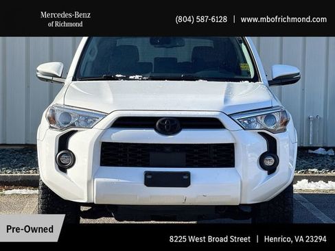Used 2022 Toyota 4Runner SR5 Premium w/ Moonroof Package image 10