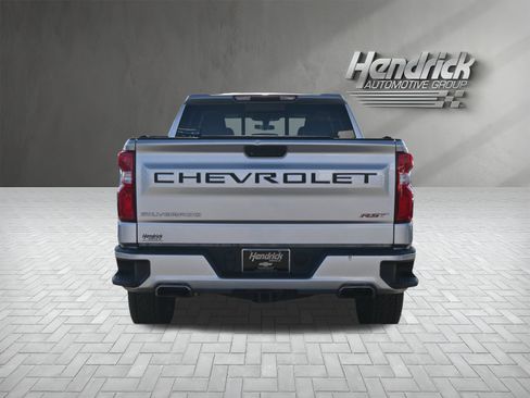 Used 2021 Chevrolet Silverado 1500 RST w/ Convenience Package II image 9