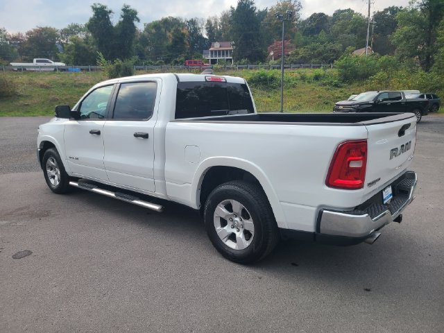 Used 2025 RAM 1500 Big Horn AWD/4WD image 3
