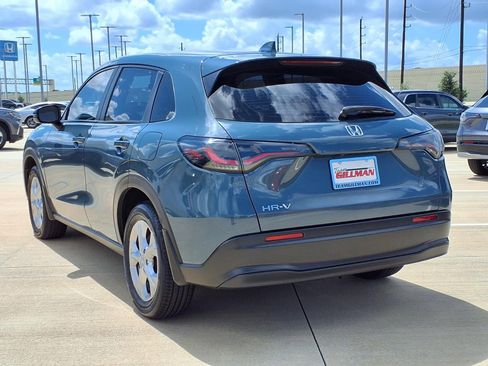 Used 2025 Honda HR-V LX image 2