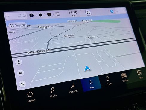 Used 2022 Jeep Grand Cherokee Overland w/ Luxury Tech Group IV image 22