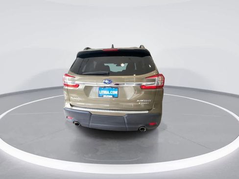 Used 2023 Subaru Ascent Touring AWD/4WD image 7