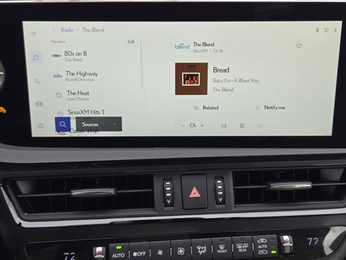 New 2025 Lexus ES 350 w/ Premium Package image 12