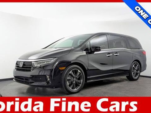 Used 2023 Honda Odyssey Elite image 1