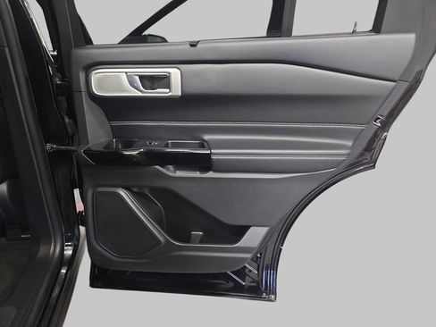 Used 2022 Ford Explorer ST w/ Equipment Group 401A image 13