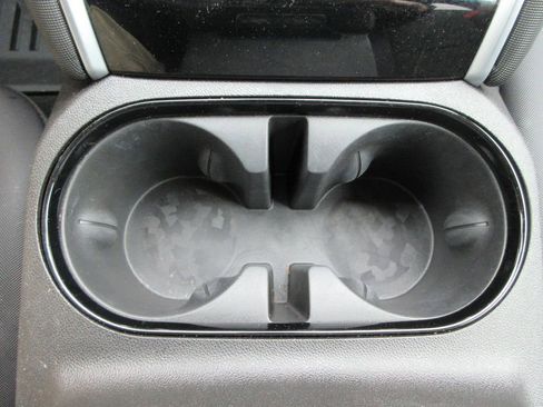 Certified 2024 Chevrolet Colorado Z71 w/ Z71 Convenience Package 2 AWD/4WD image 30