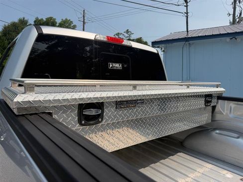 Used 2015 Ford F150 Lariat w/ Equipment Group 502A Luxury AWD/4WD image 13