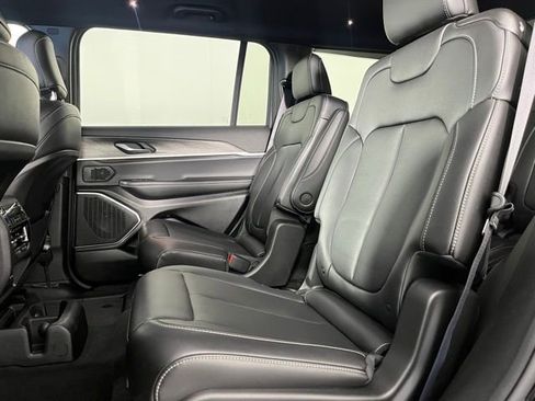 Used 2026 Jeep Grand Cherokee L Limited w/ MOPAR Finishing Package AWD/4WD image 38