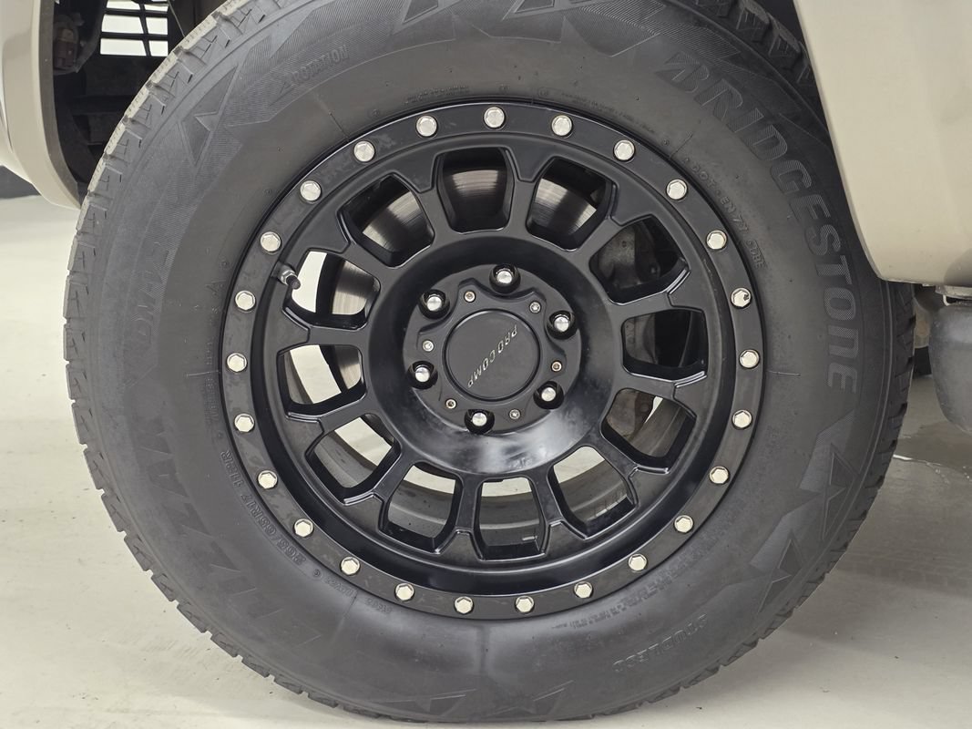 Used 2006 Toyota 4Runner SR5 AWD/4WD image 42