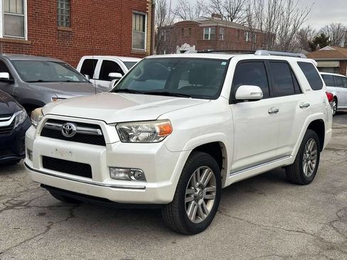 Used 2011 Toyota 4Runner Limited image 3