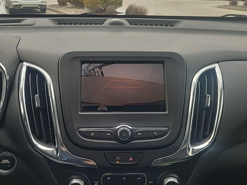 Used 2023 Chevrolet Equinox LT FWD image 24