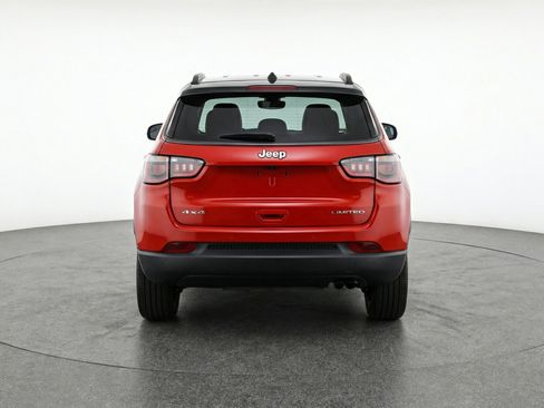 Used 2025 Jeep Compass Limited AWD/4WD image 7