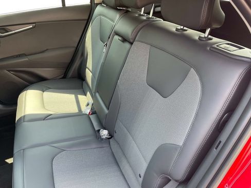 New 2026 Kia Niro EX w/ EX Premium Package FWD image 10