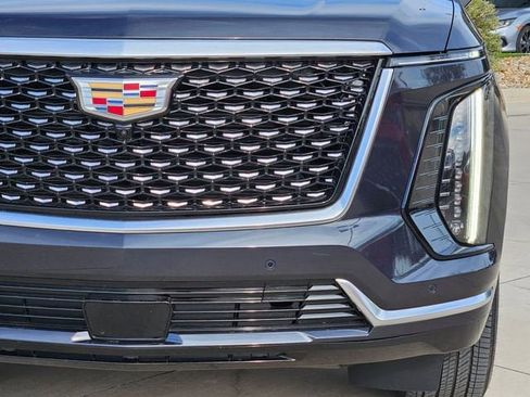 New 2026 Cadillac Escalade ESV Luxury w/ LPO, Floor Liner Package image 6