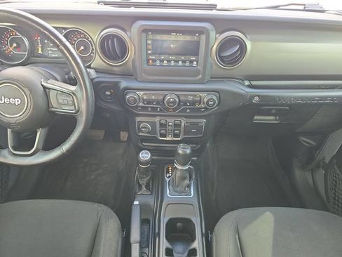 Used 2021 Jeep Wrangler Unlimited Sport AWD/4WD image 11