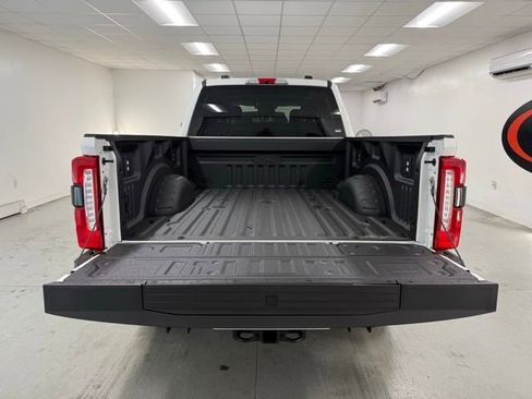 New 2026 Ford F350 Lariat w/ Black Appearance Package image 8