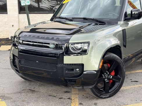 Used 2022 Land Rover Defender 90 X AWD/4WD image 5
