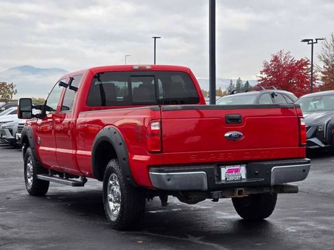 Used 2015 Ford F250 Lariat w/ Chrome Package image 4
