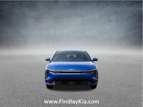 New 2026 Kia K4 FWD image 2