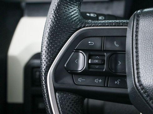 Used 2024 Toyota Tacoma TRD Sport AWD/4WD image 14