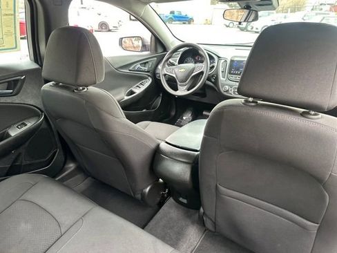 Used 2023 Chevrolet Malibu LS image 20