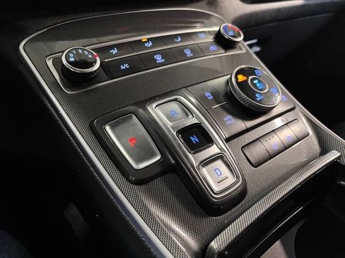 Used 2022 Hyundai Santa Fe SEL image 25